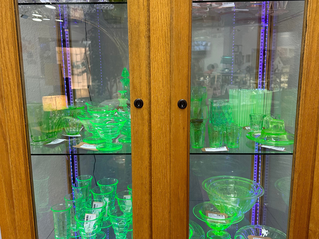 Uptown Retro-罗杰斯必去景点