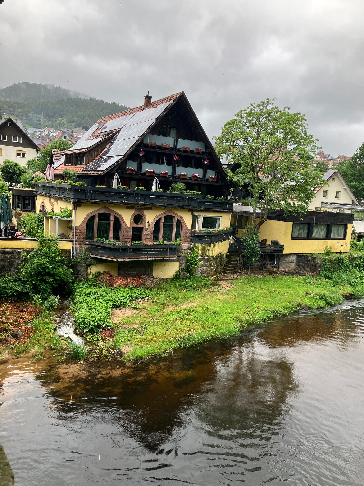 Das Waldhaus-官方