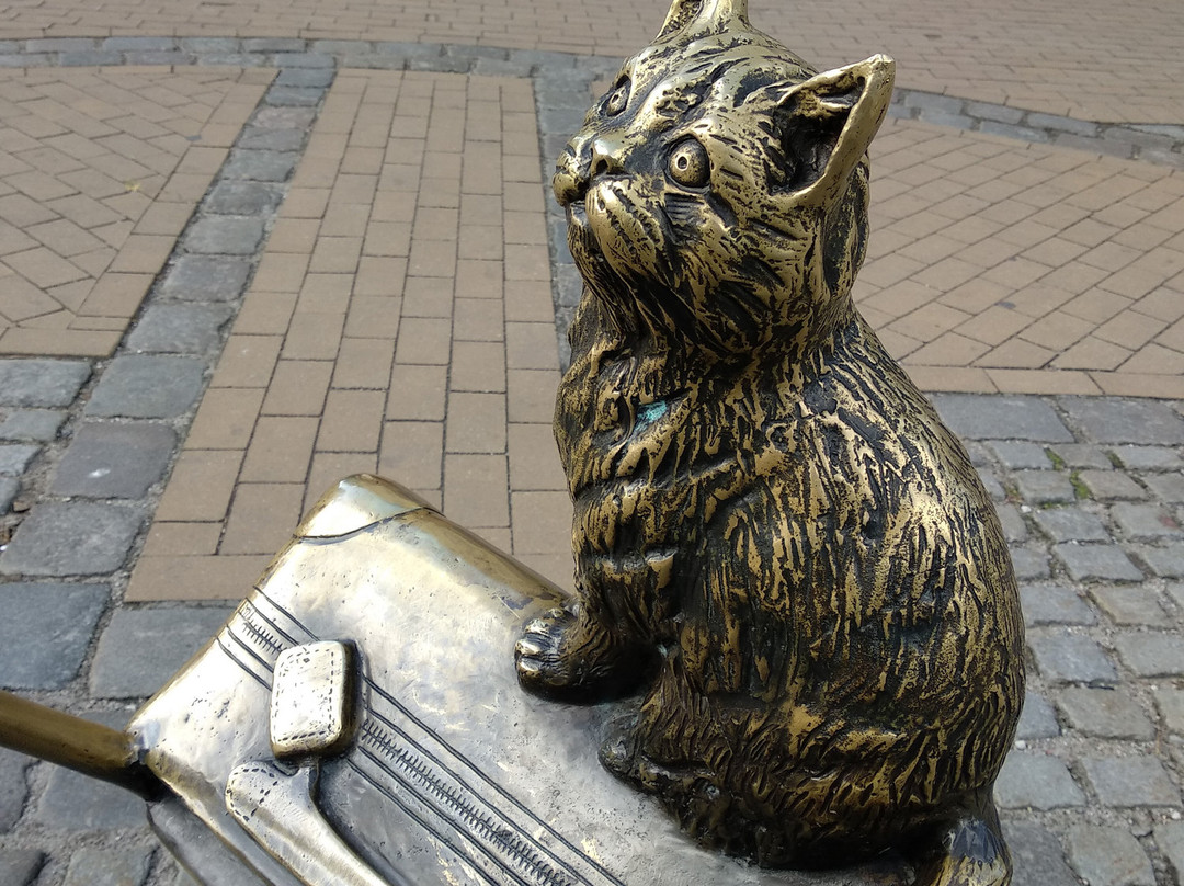 Sculpture Kurortnitsa-泽列诺格拉茨克必去景点