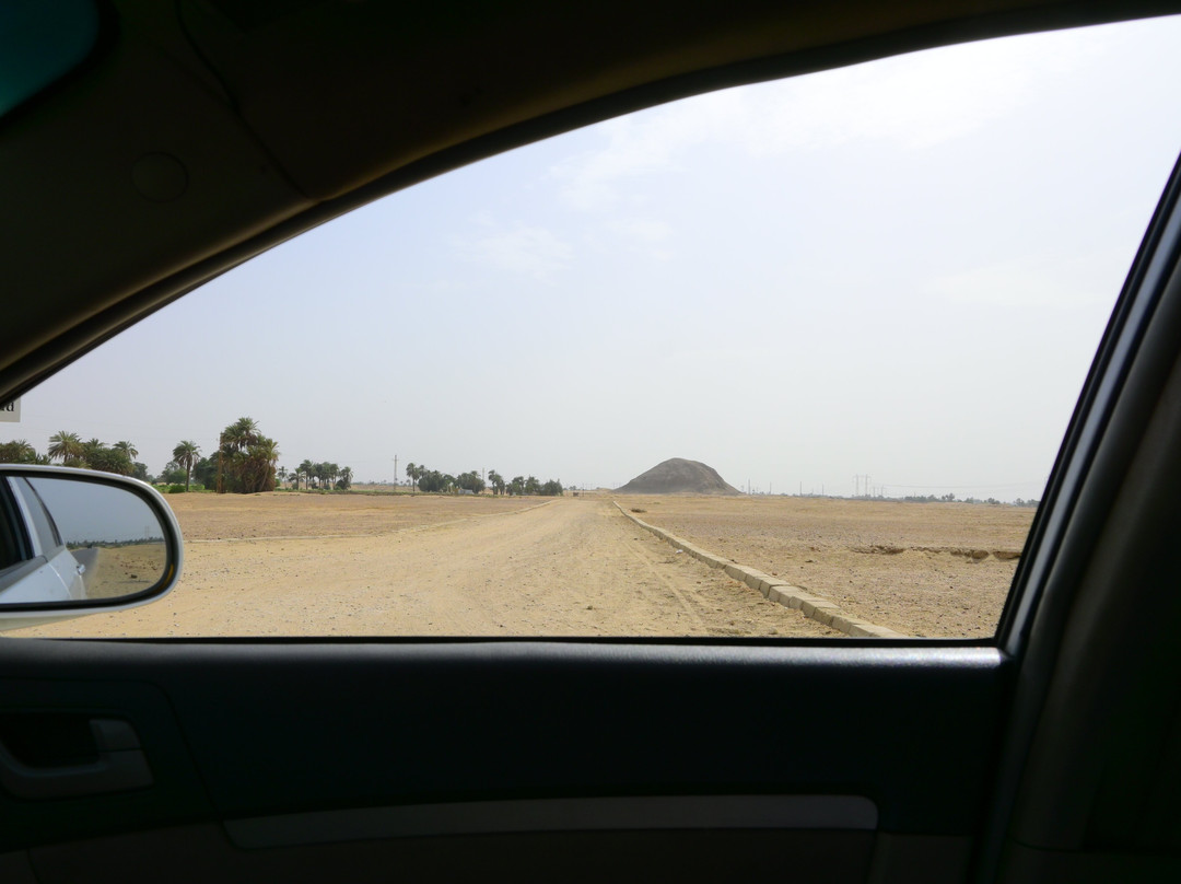 Hawara Pyramid Travel Guide-法尤姆必去景点