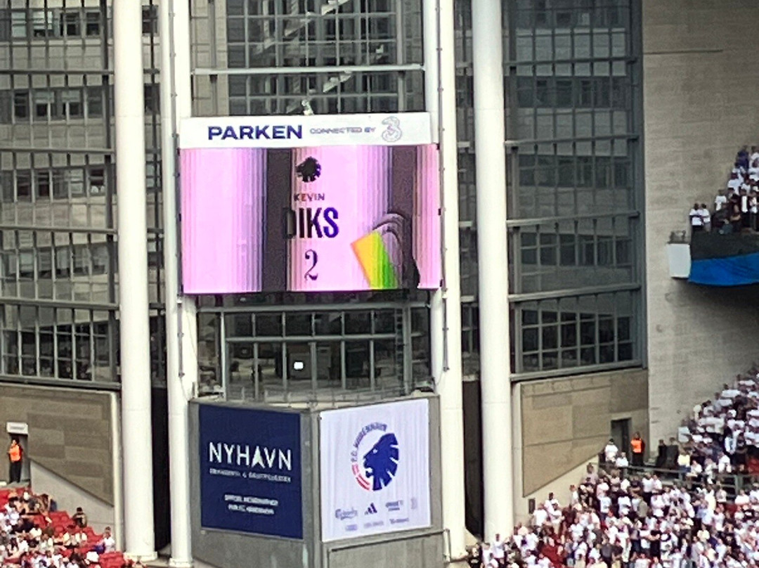 Telia Parken景点图片
