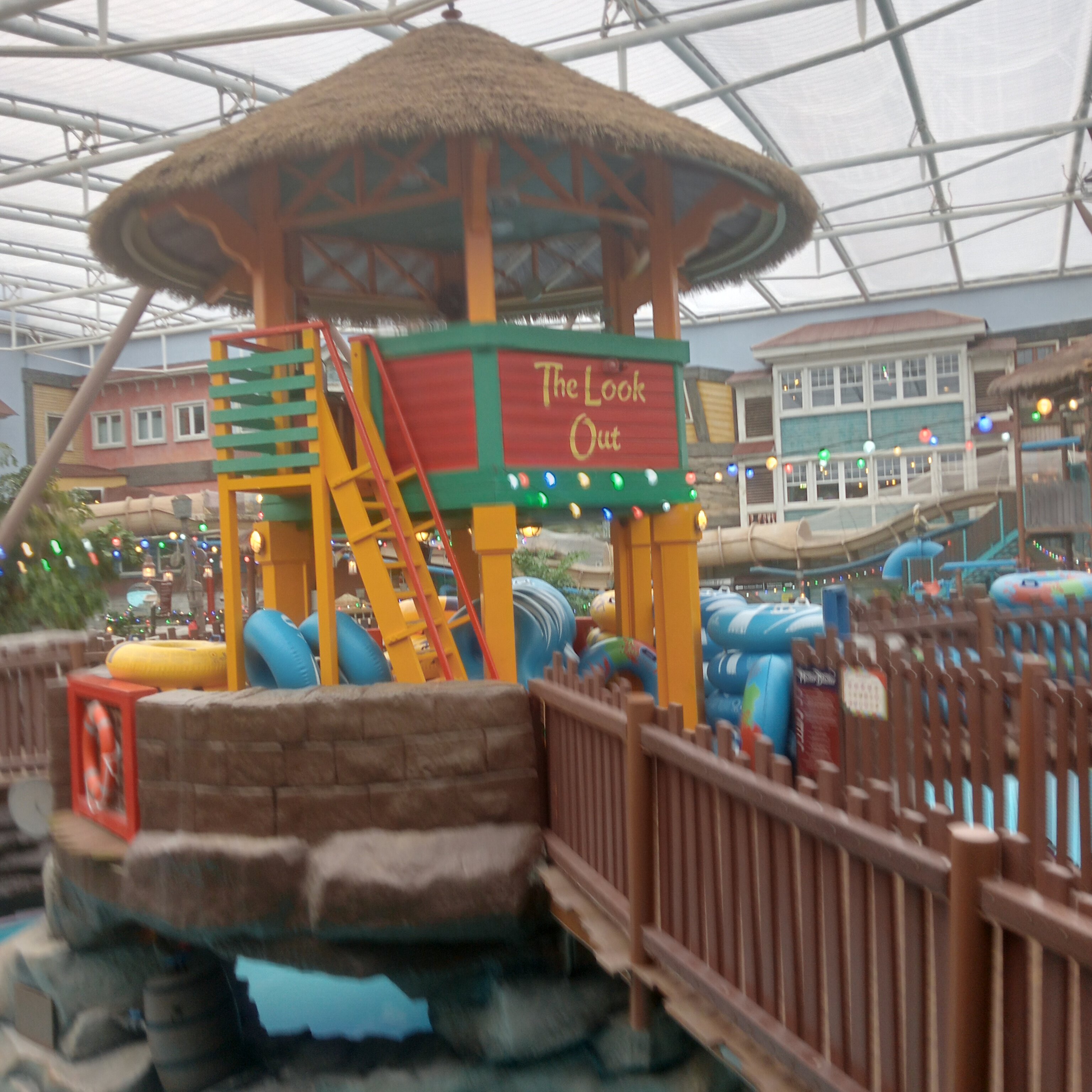 Splash Landings Hotel-泳池