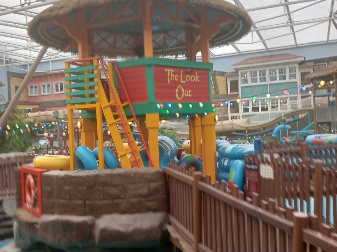 Splash Landings Hotel主图