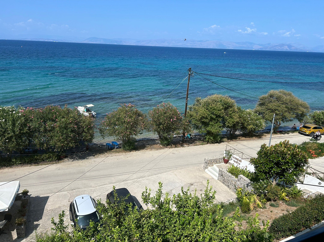 Akrogiali Rooms主图