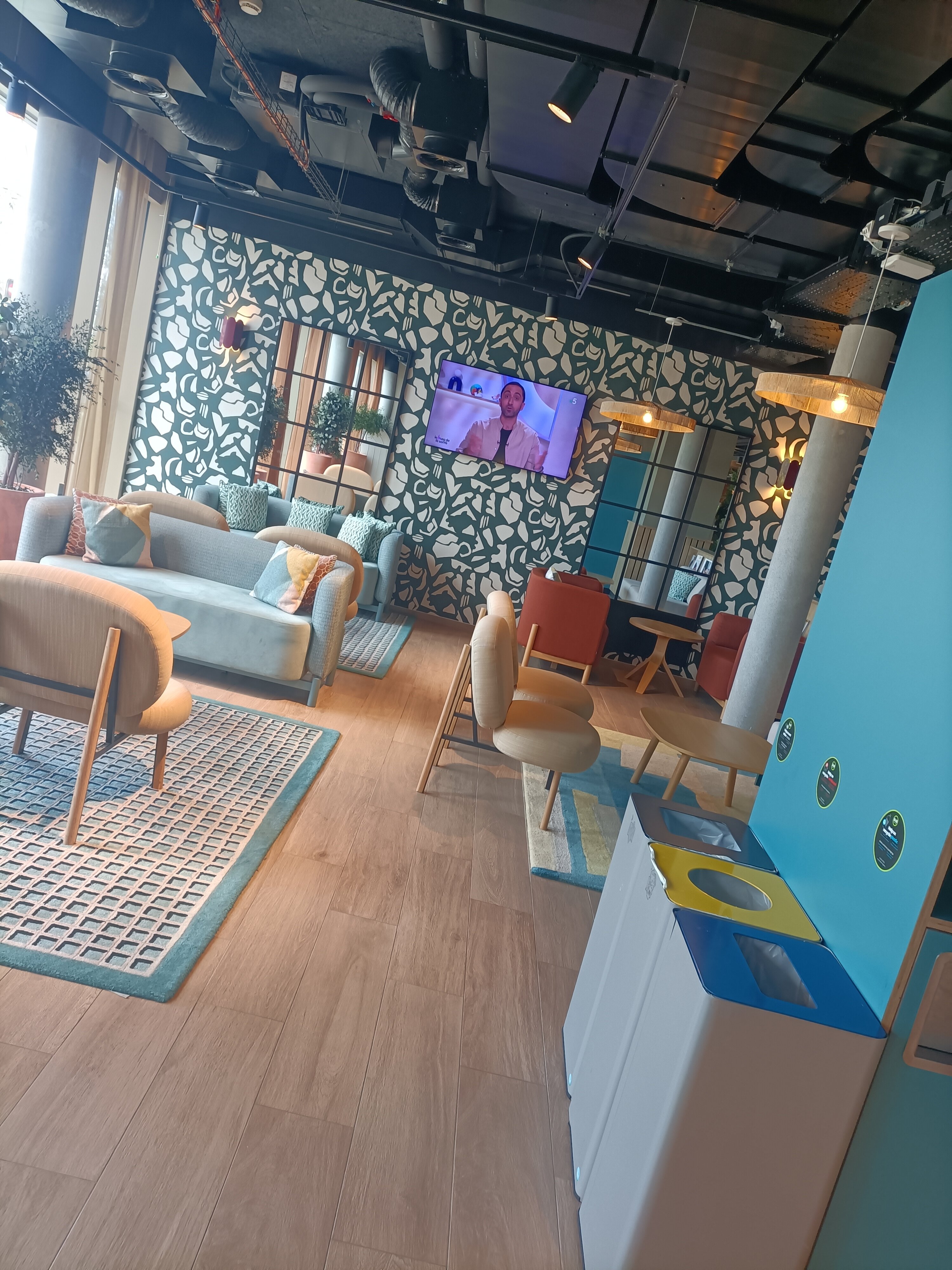 B&B Hotel Nyon-浴室