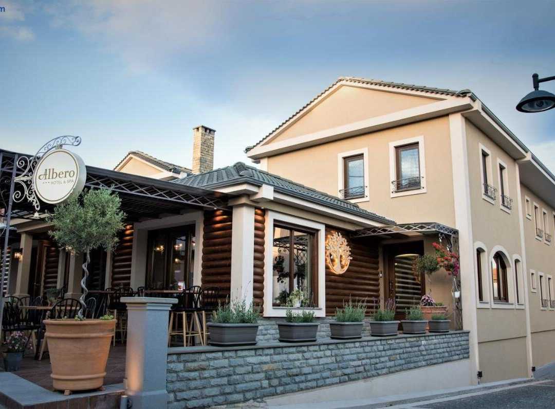 Álbero Hotel主图