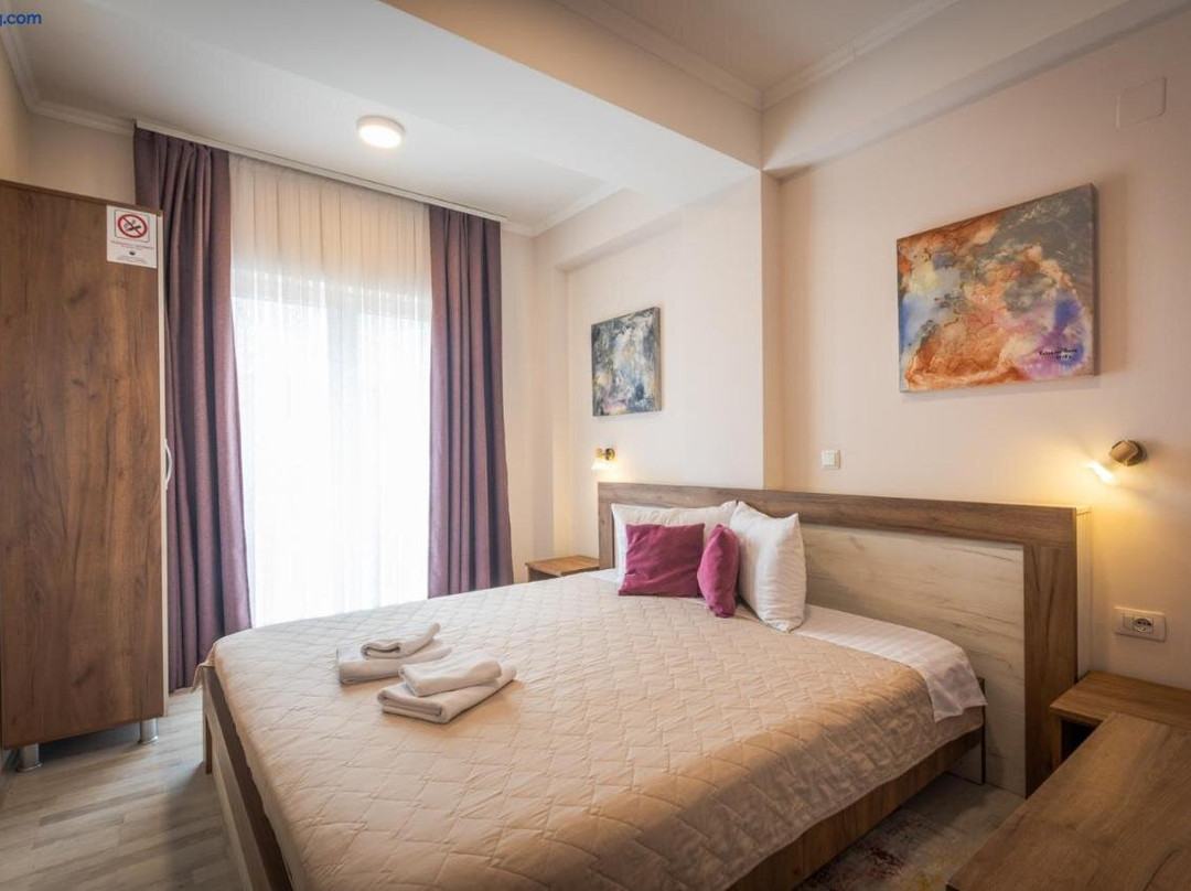 Boulevard Apartments
