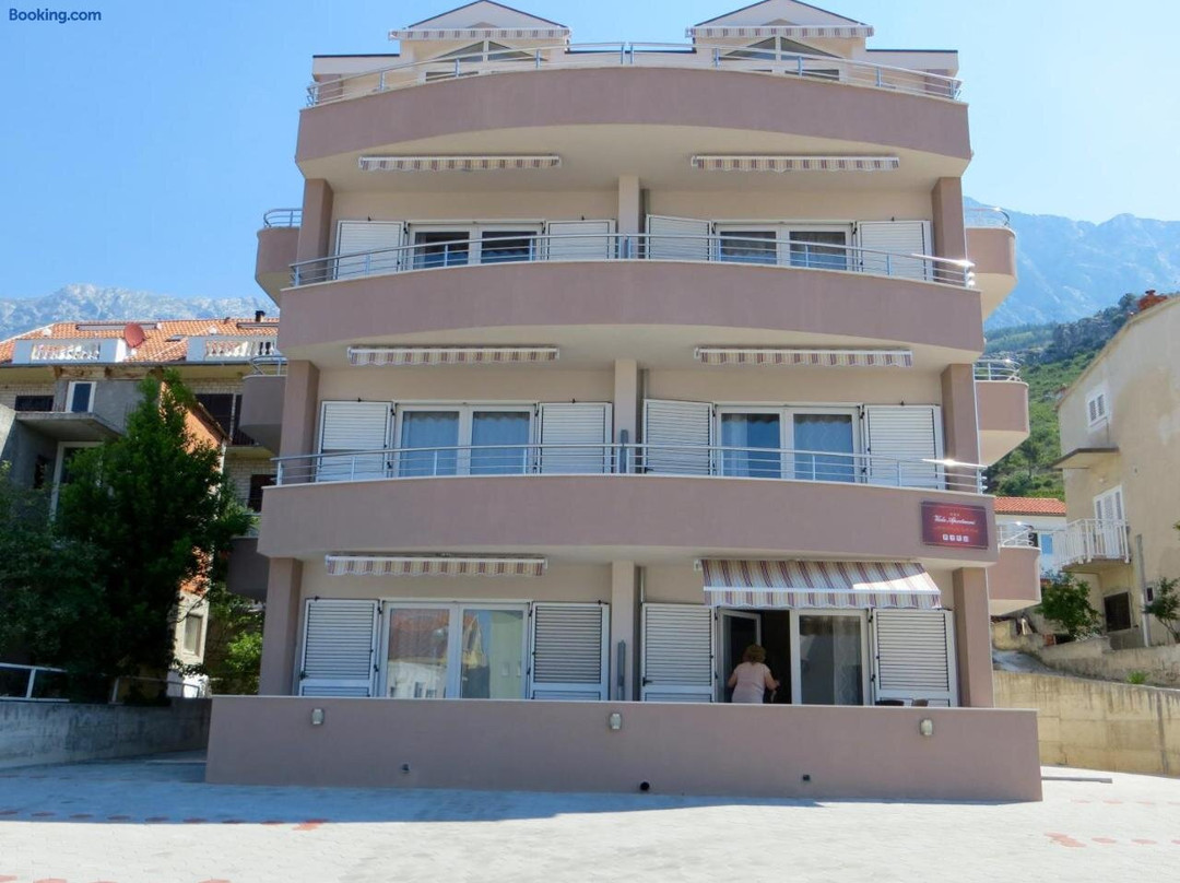 Apartments Viola Superior