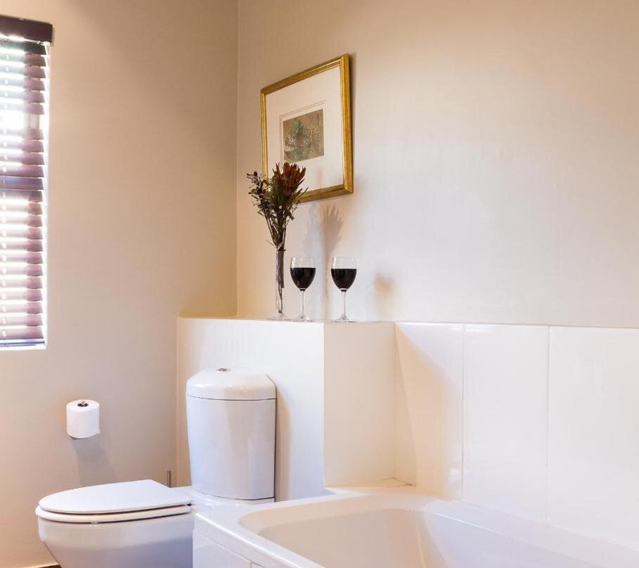 Kestell酒店住宿-Pond End Villa