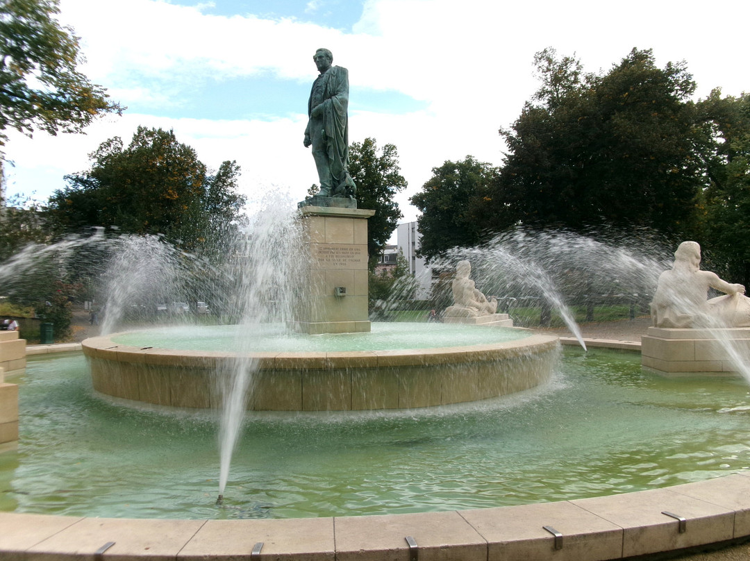 Fontaine Bruat景点图片