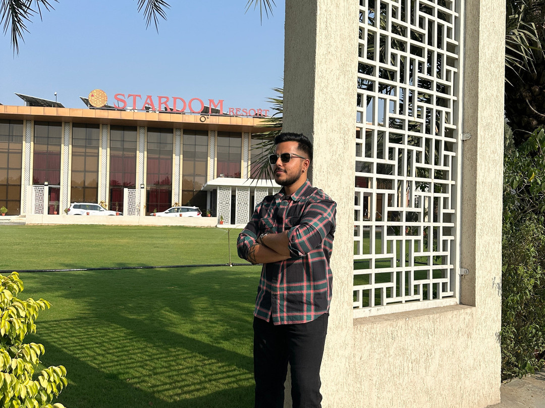 Stardom Resort Jaipur主图