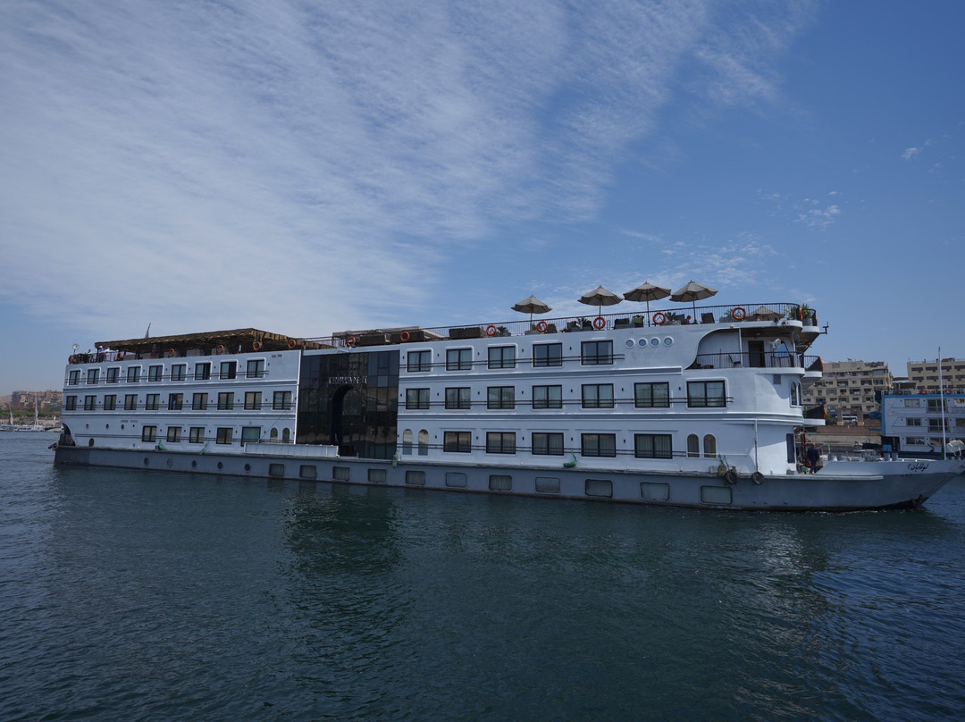 Le Fayan II Nile Cruise