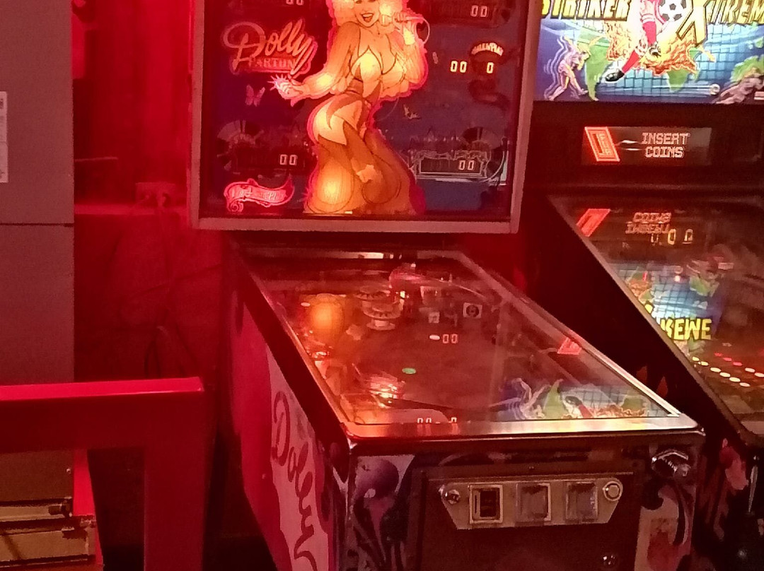 Arkey Blue's Silver Dollar Bar-Bandera必去景点