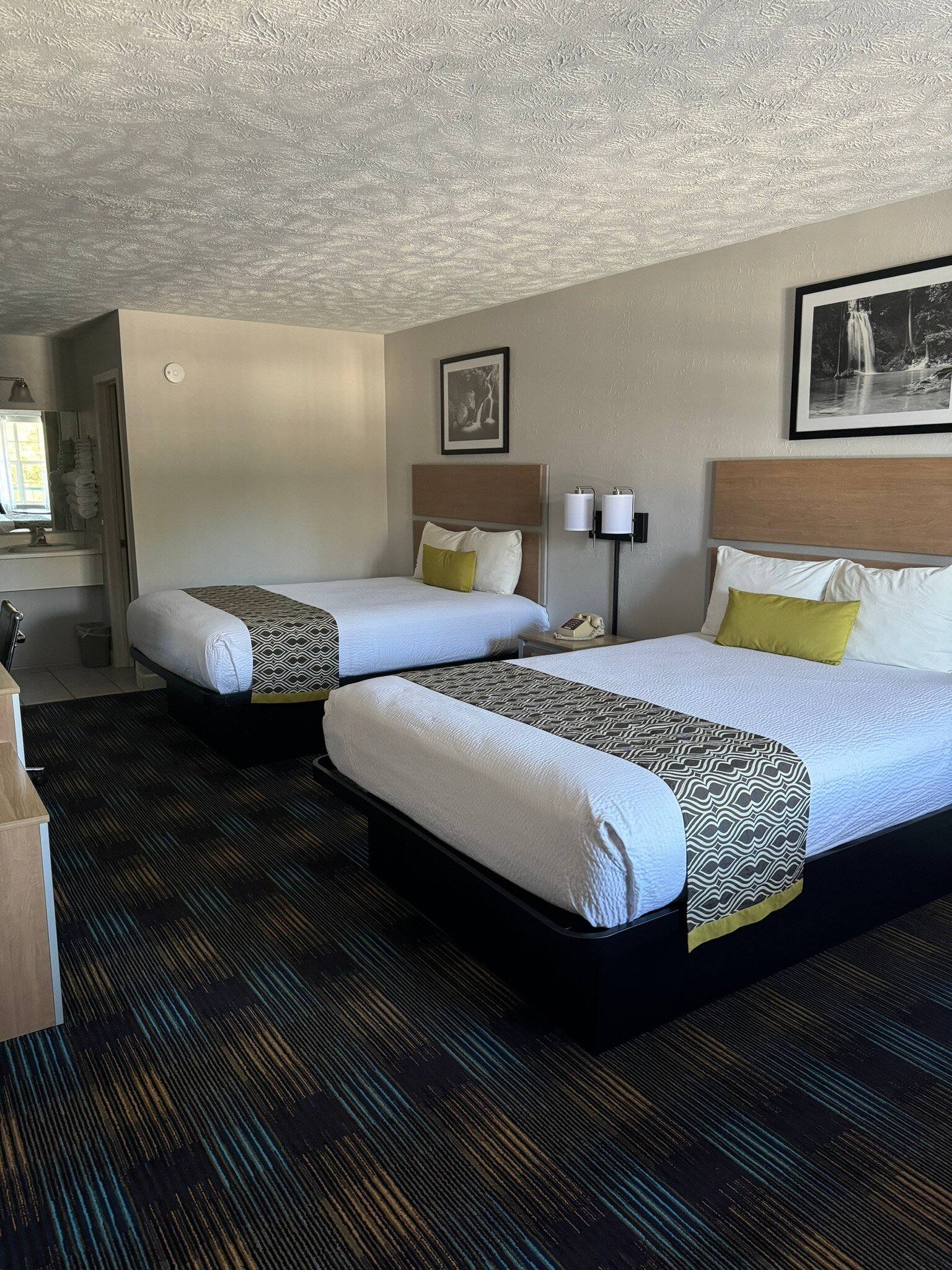 Mountain Aire Inn-官方