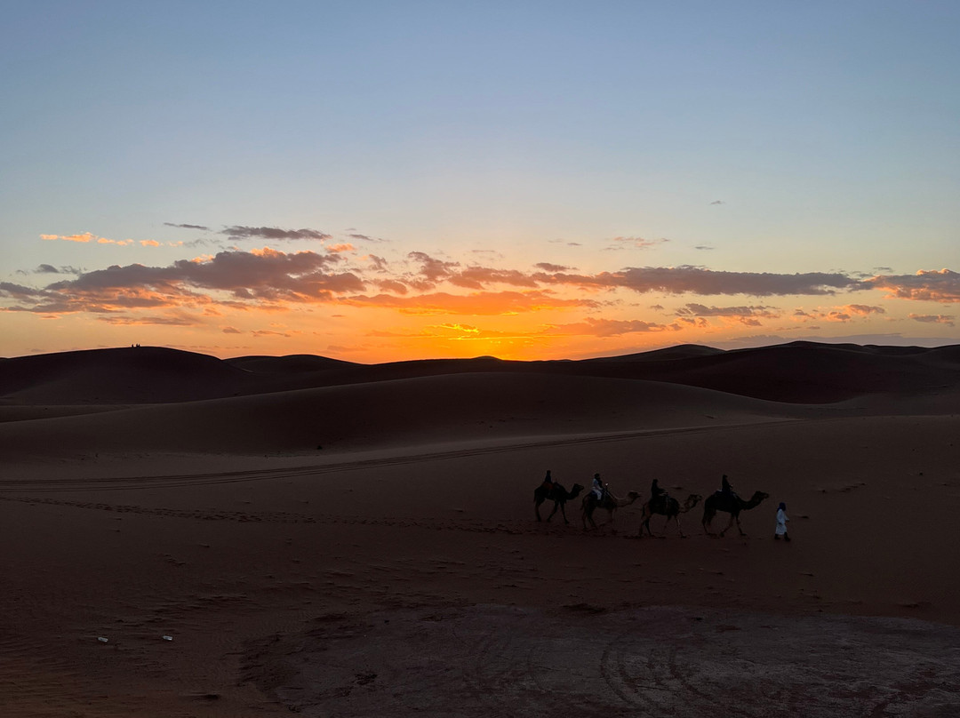 Yaya Desert Travel-M'diq必去景点