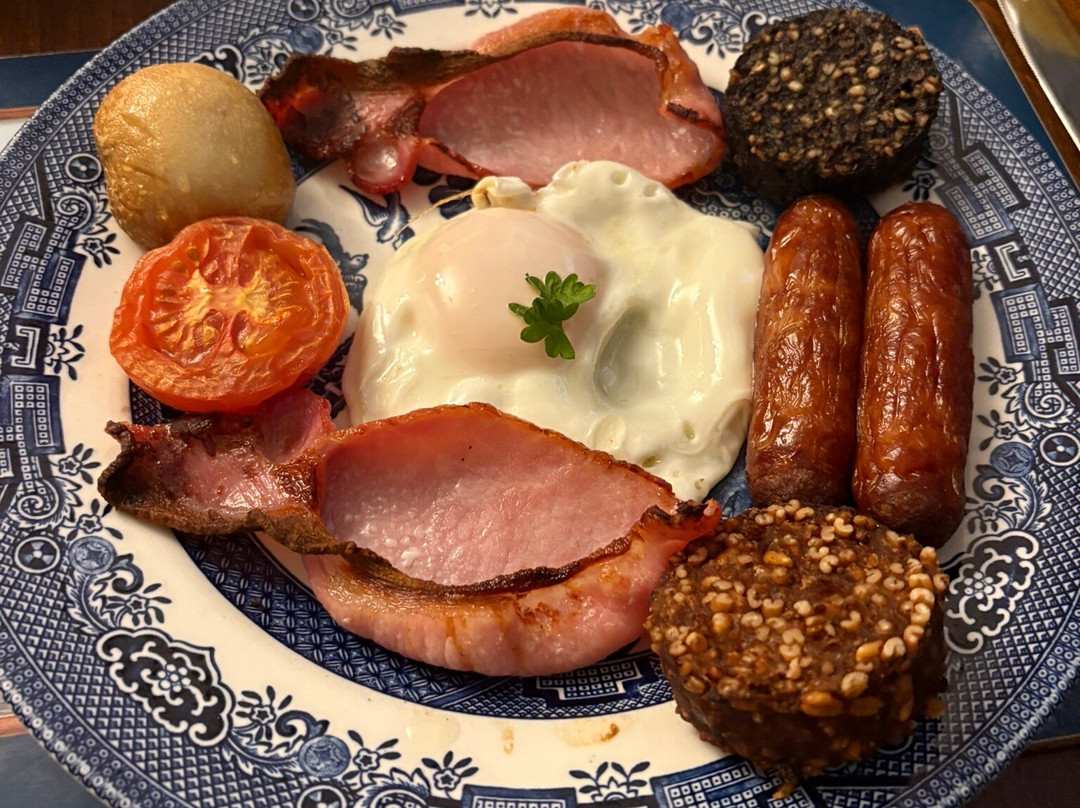 拉斯莫尔食宿酒店主图