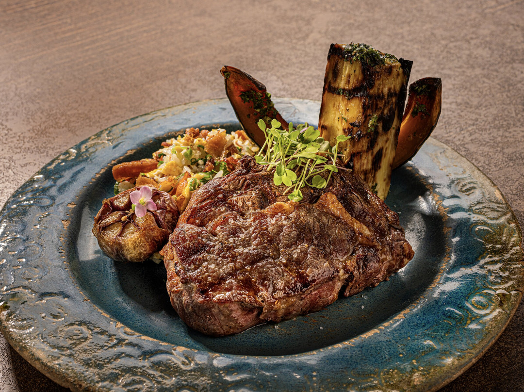 Bumbu Restaurante & Sushi Bar