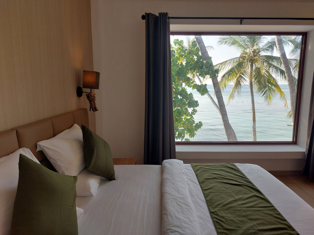 Comfy Cool Breeze By Emzaz