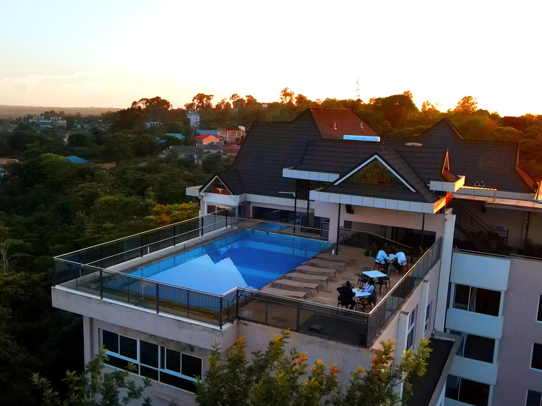 Ngolu Hotel & Residences