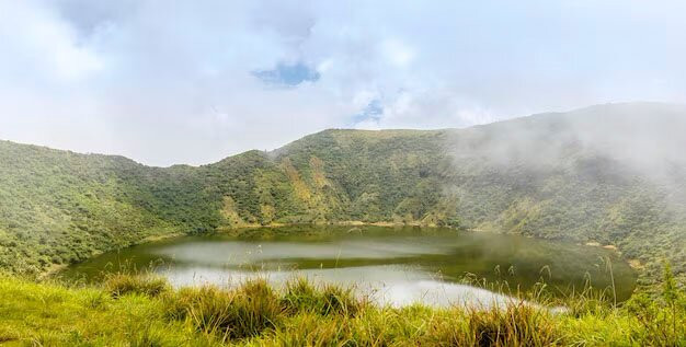 Mount Bisoke景点图片