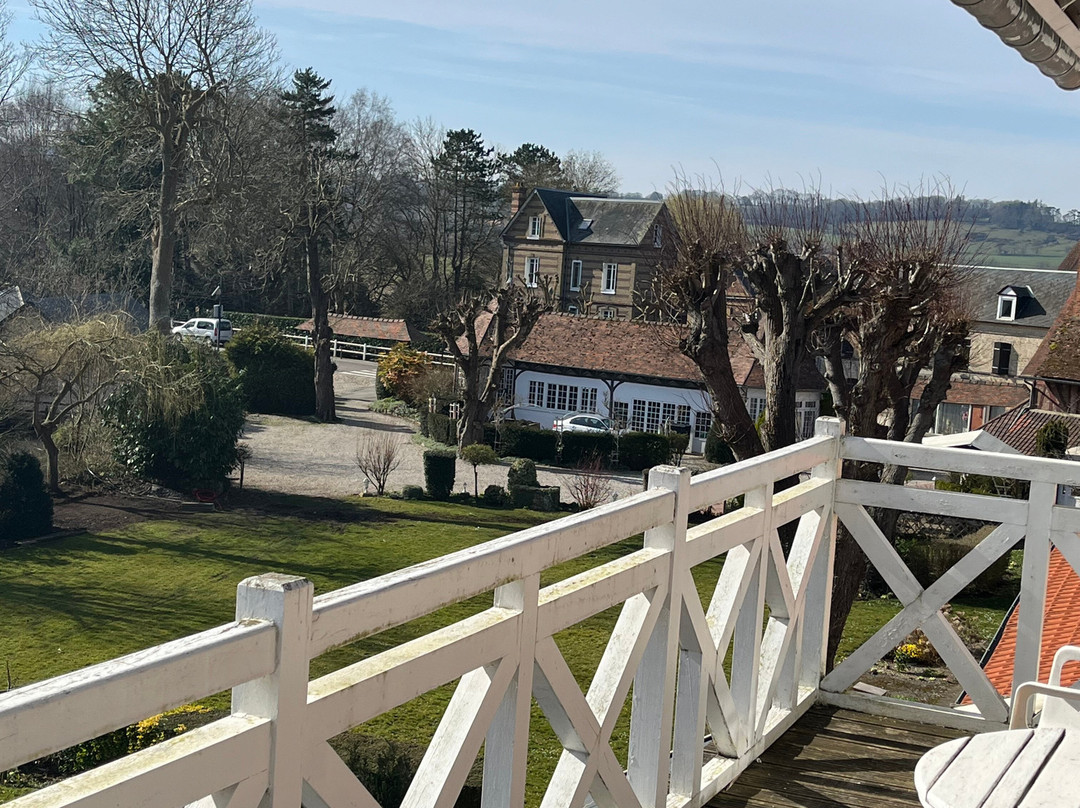 Auberge Du Clos Normand主图