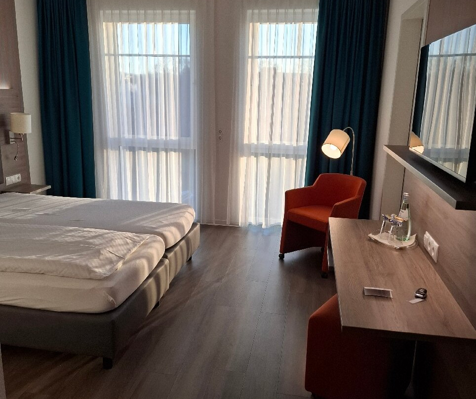 APTE莱茵酒店主图