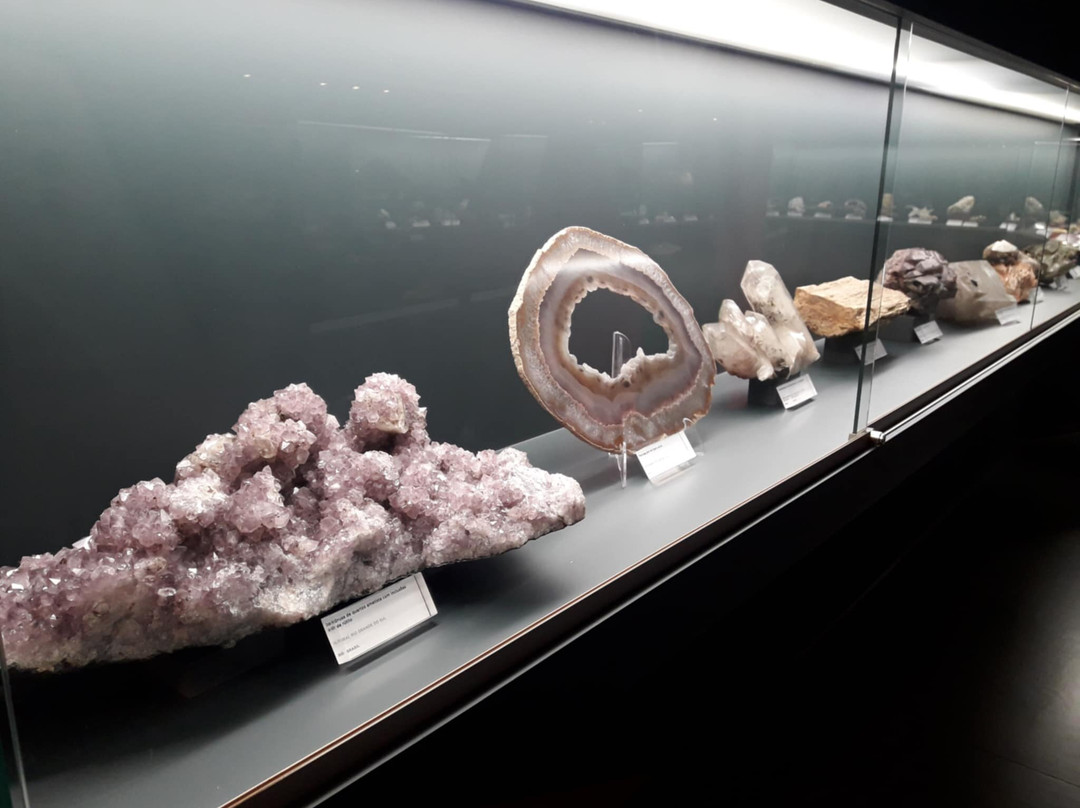 Museu do Quartzo-维塞乌必去景点