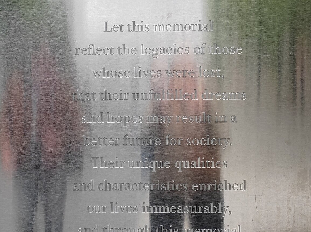 Empty Sky - 9/11 Memorial-泽西城必去景点