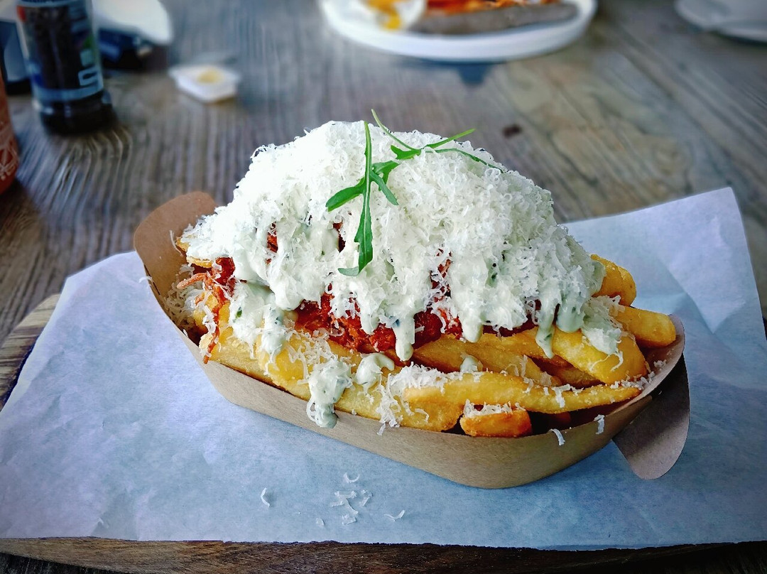 Truth Café And Restaurant