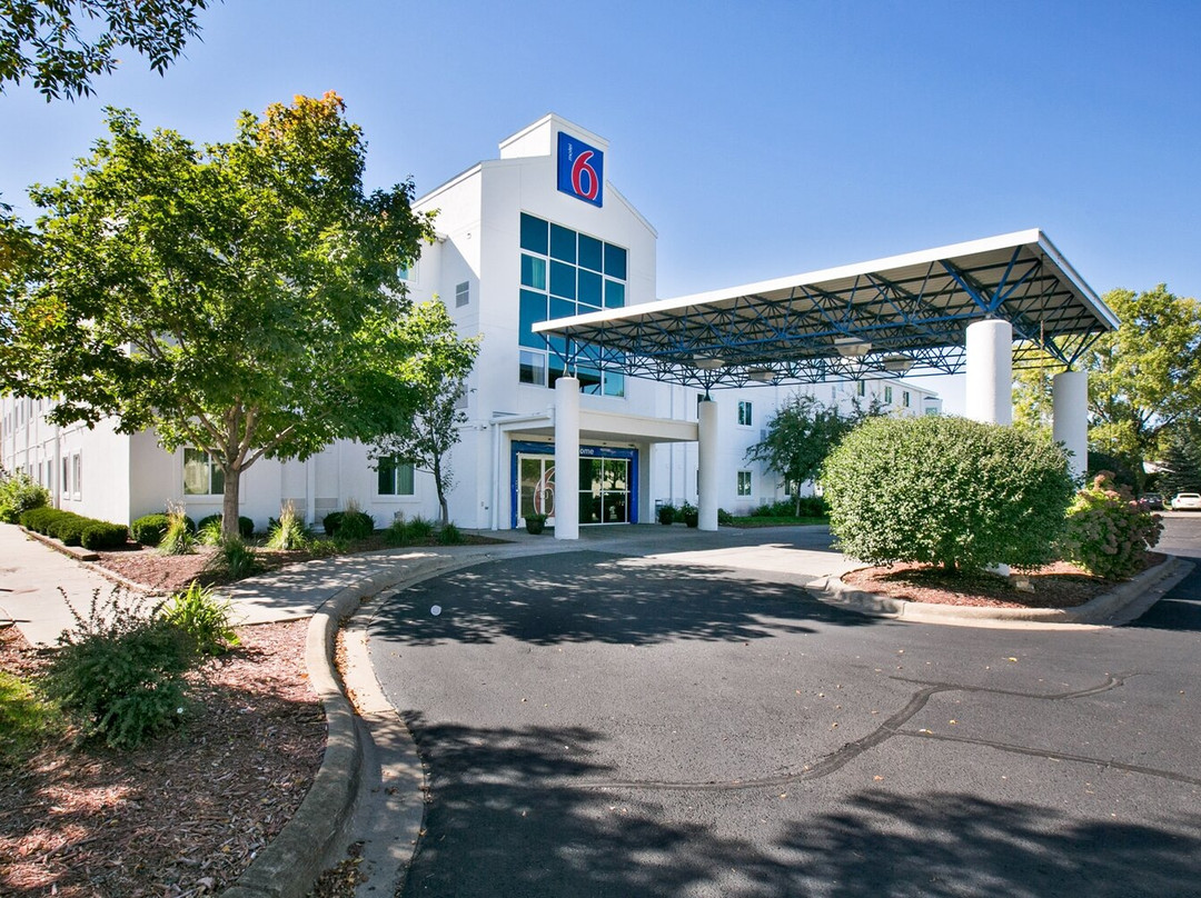 Motel 6 Minneapolis- Brooklyn Center
