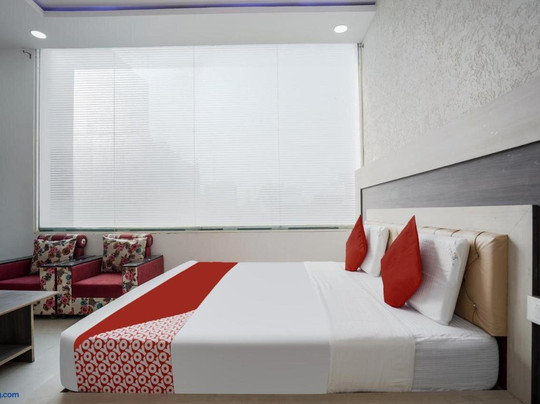 OYO Flagship Hotel Prime Rose