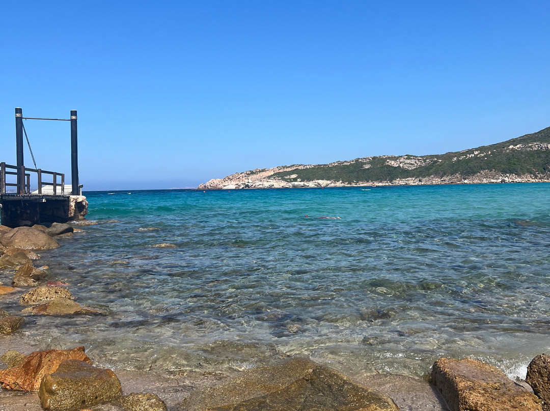 Spiaggia La Marmorata-圣特雷莎加卢拉必去景点