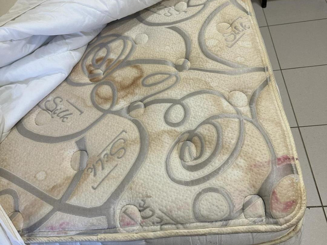 第一次登陆海滩度假别墅酒店主图