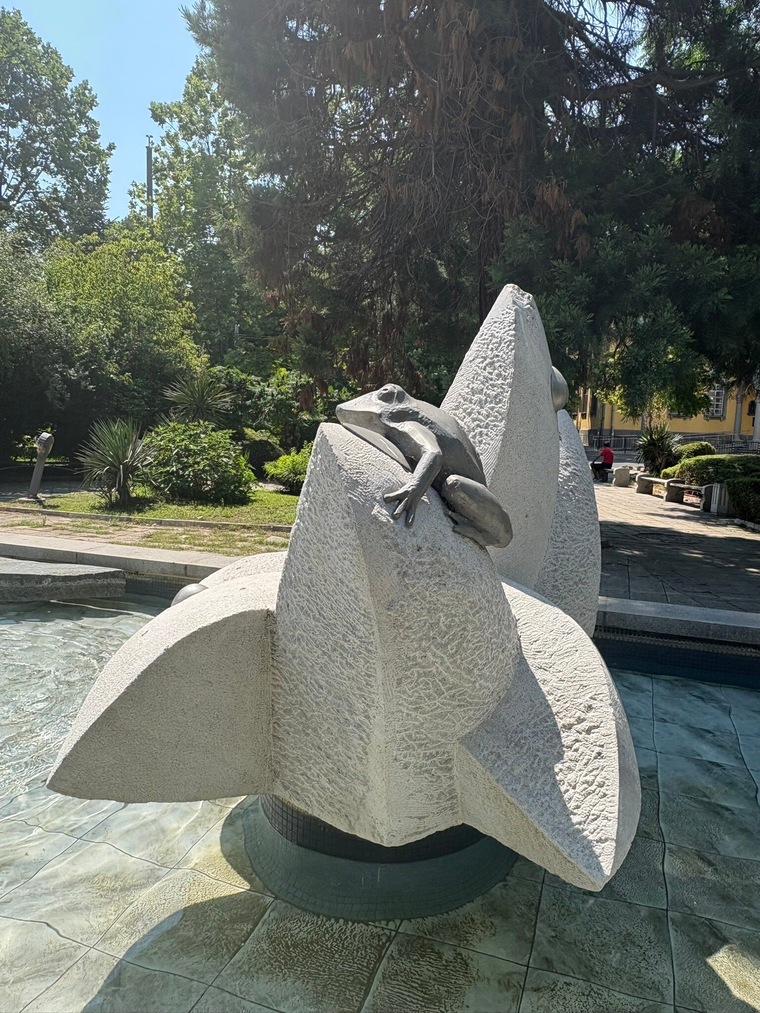 布尔加斯酒店-官方