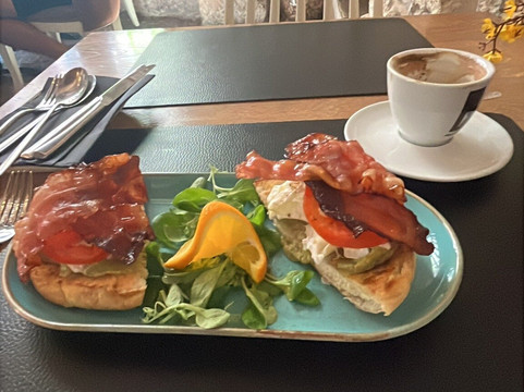 Anchor Croatia-斯普利特必去景点