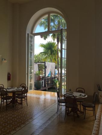 兰卡威达纳酒店主图