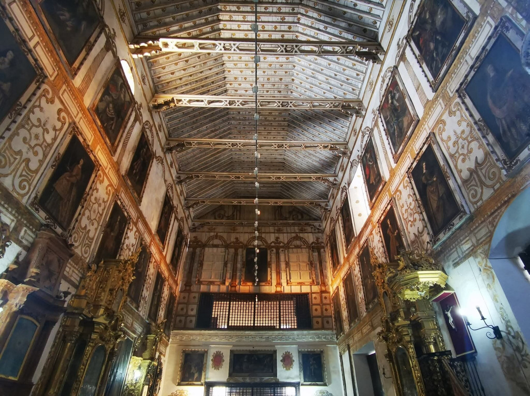 Convento de Santa Clara-卡莫纳必去景点