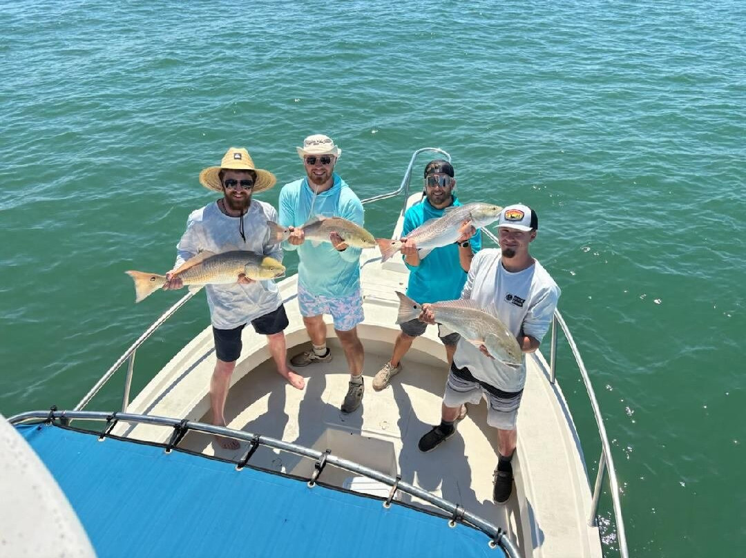 Tightlinez Charters-Avon必去景点