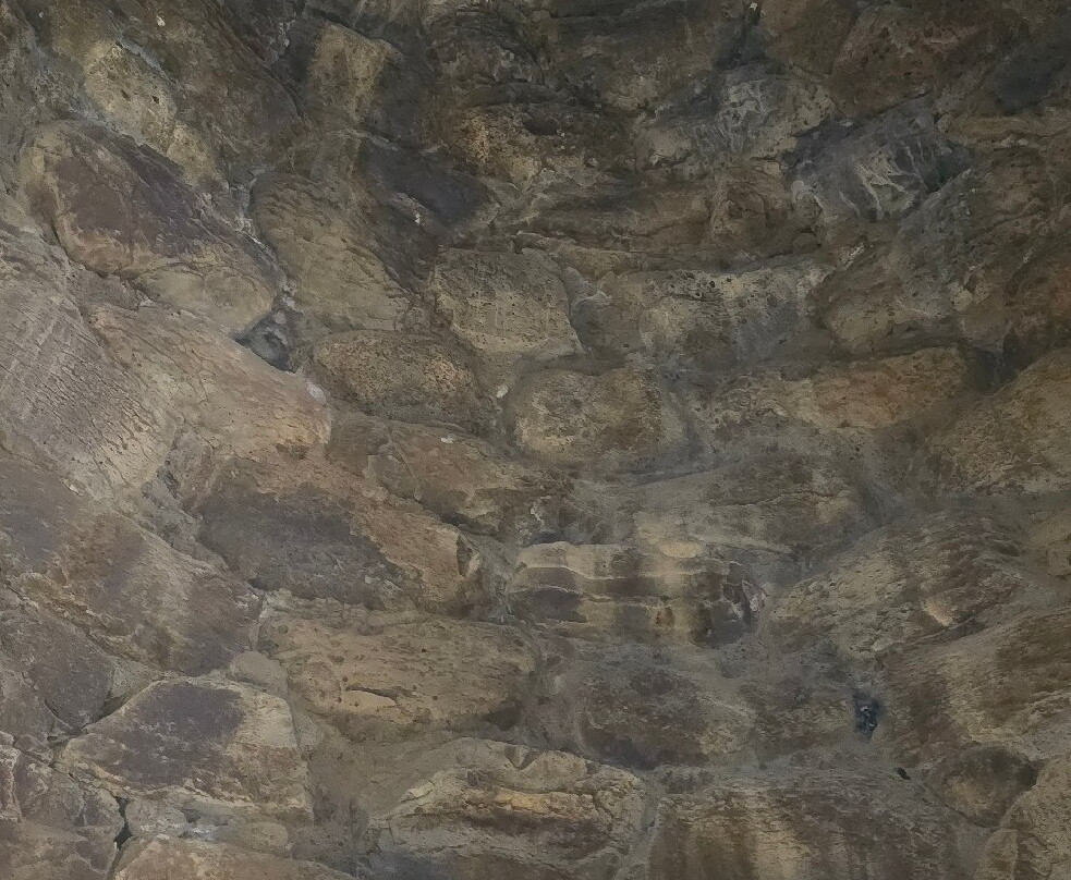 Nuraghe Losa-Abbasanta必去景点