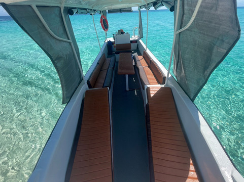 Jilly Luxury Fibre, Zanzibar