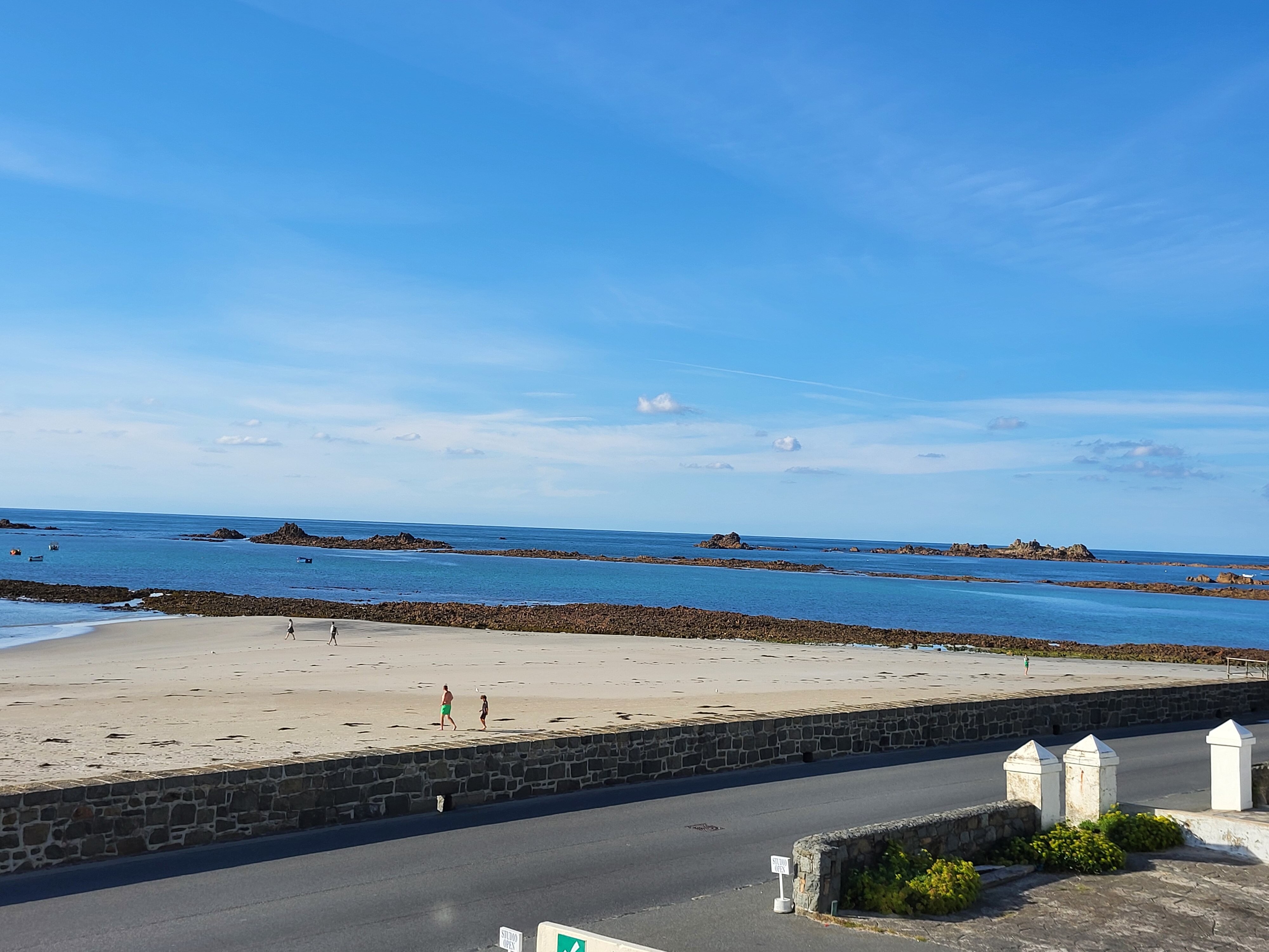 Cobo Bay Hotel-官方