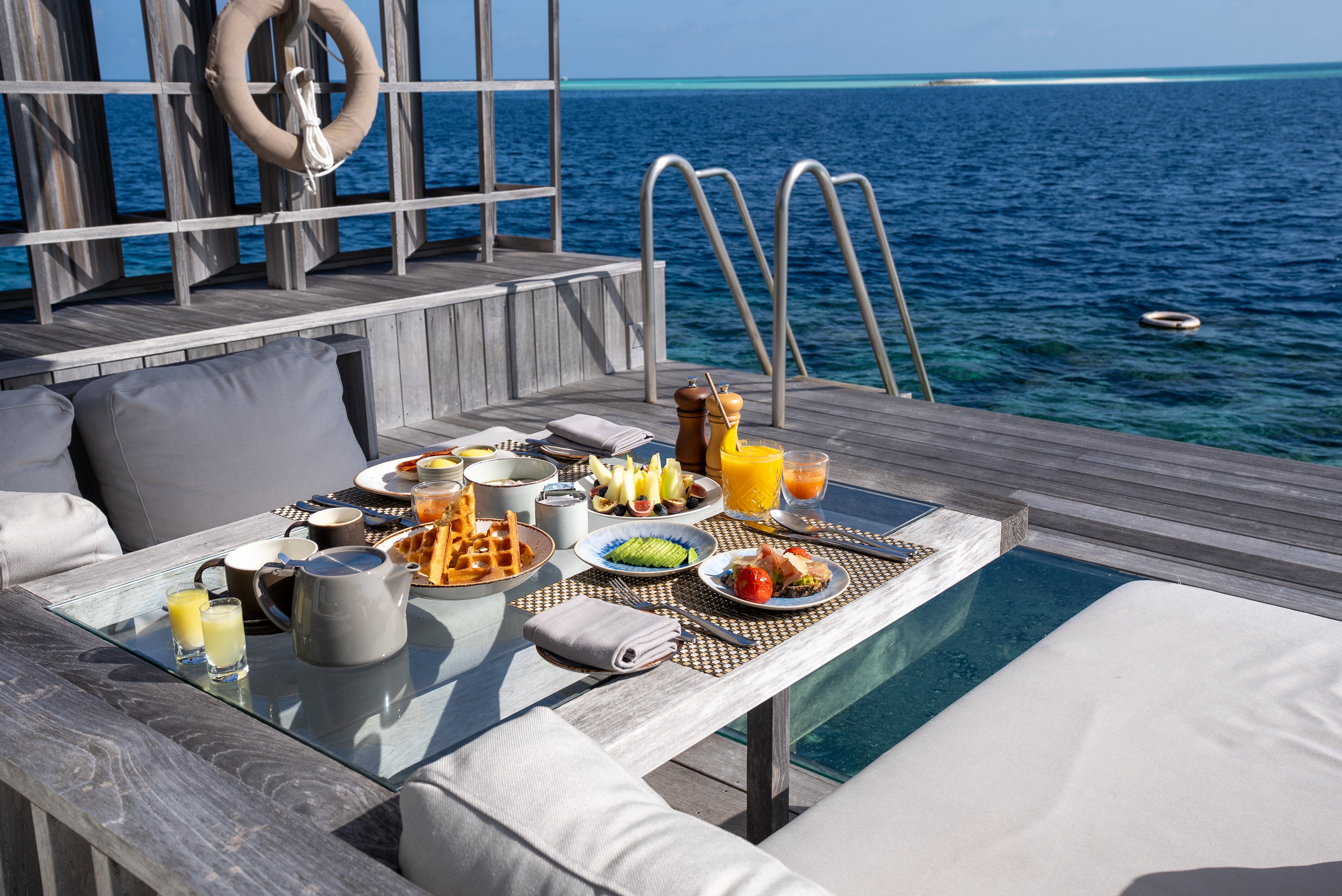 Kudadoo Maldives Private Island by Hurawalhi-餐饮