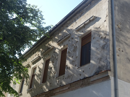 Abandoned Building-莫斯塔尔必去景点