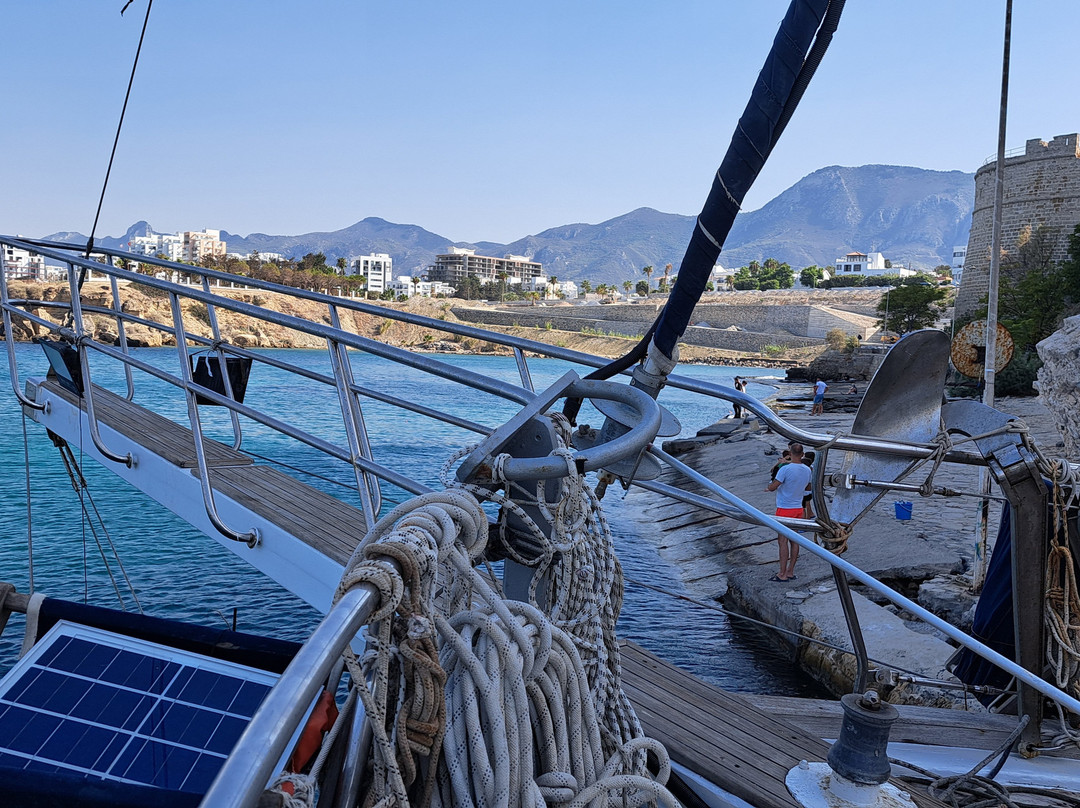 Vela Yachting-克利尼亚必去景点