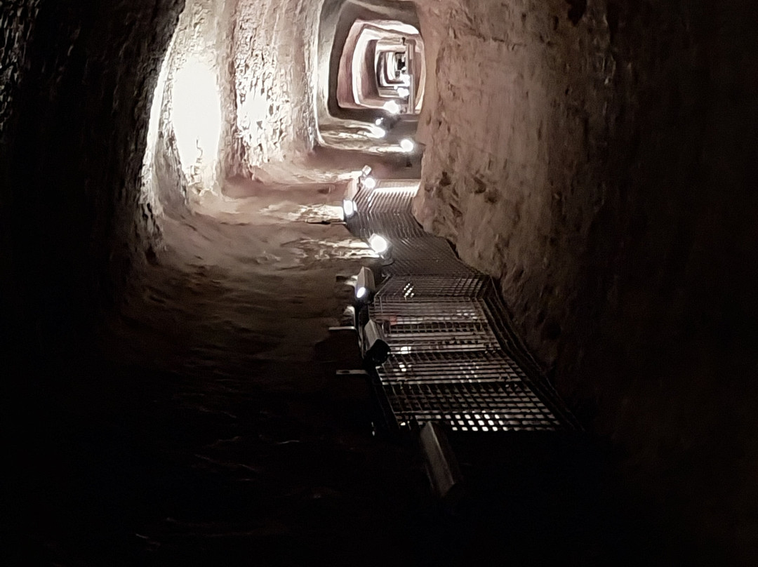 Tunnel of Eupalinos-Pythagorion必去景点