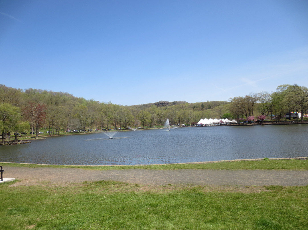 Hubbard Park-梅里登必去景点