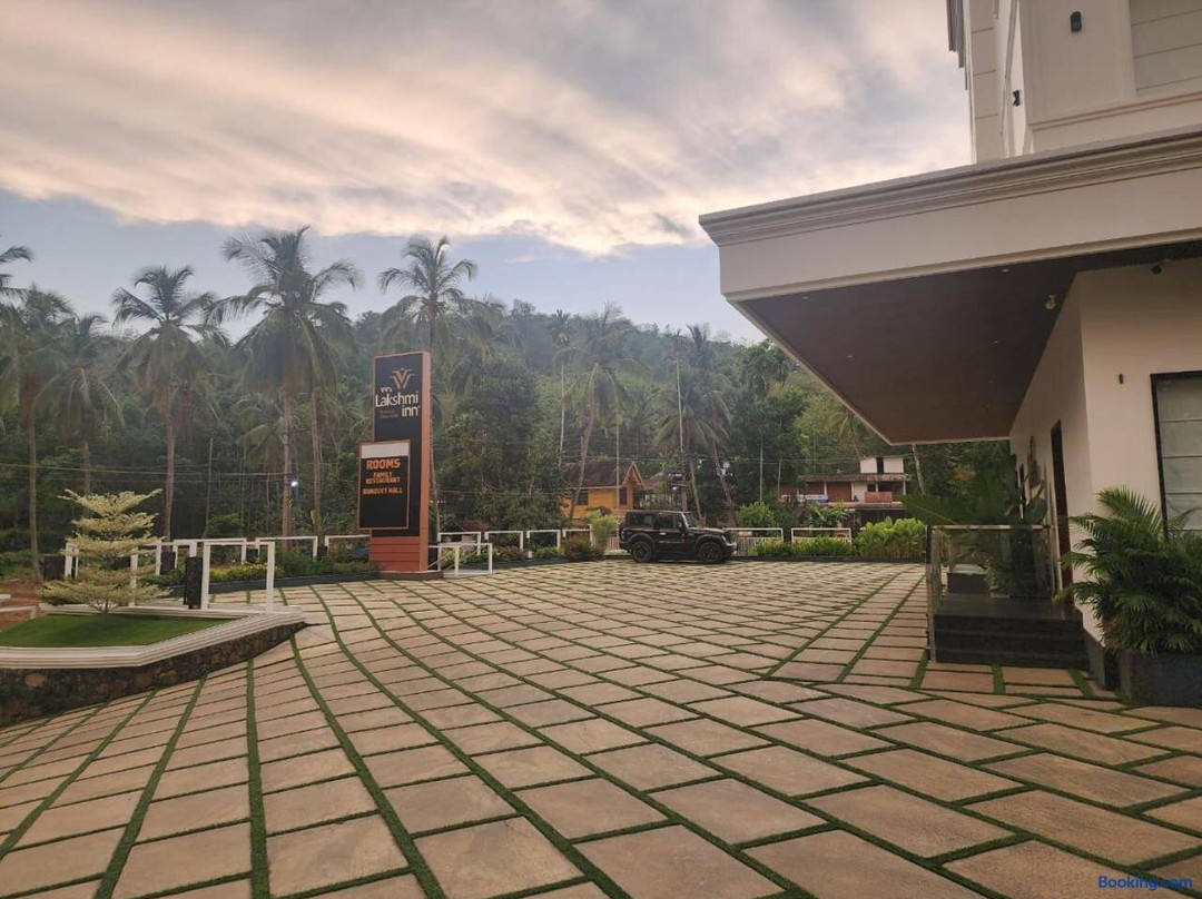 Vv's Lakshmi Inn