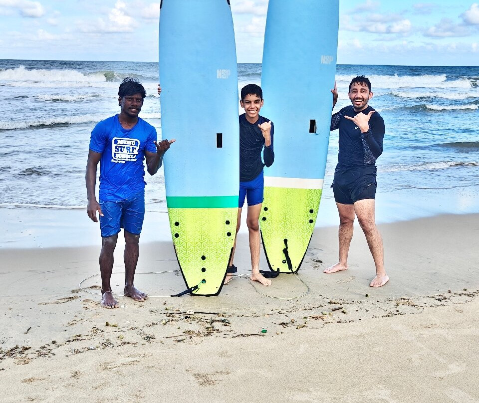 Mumu Surf School-玛玛拉普蓝必去景点