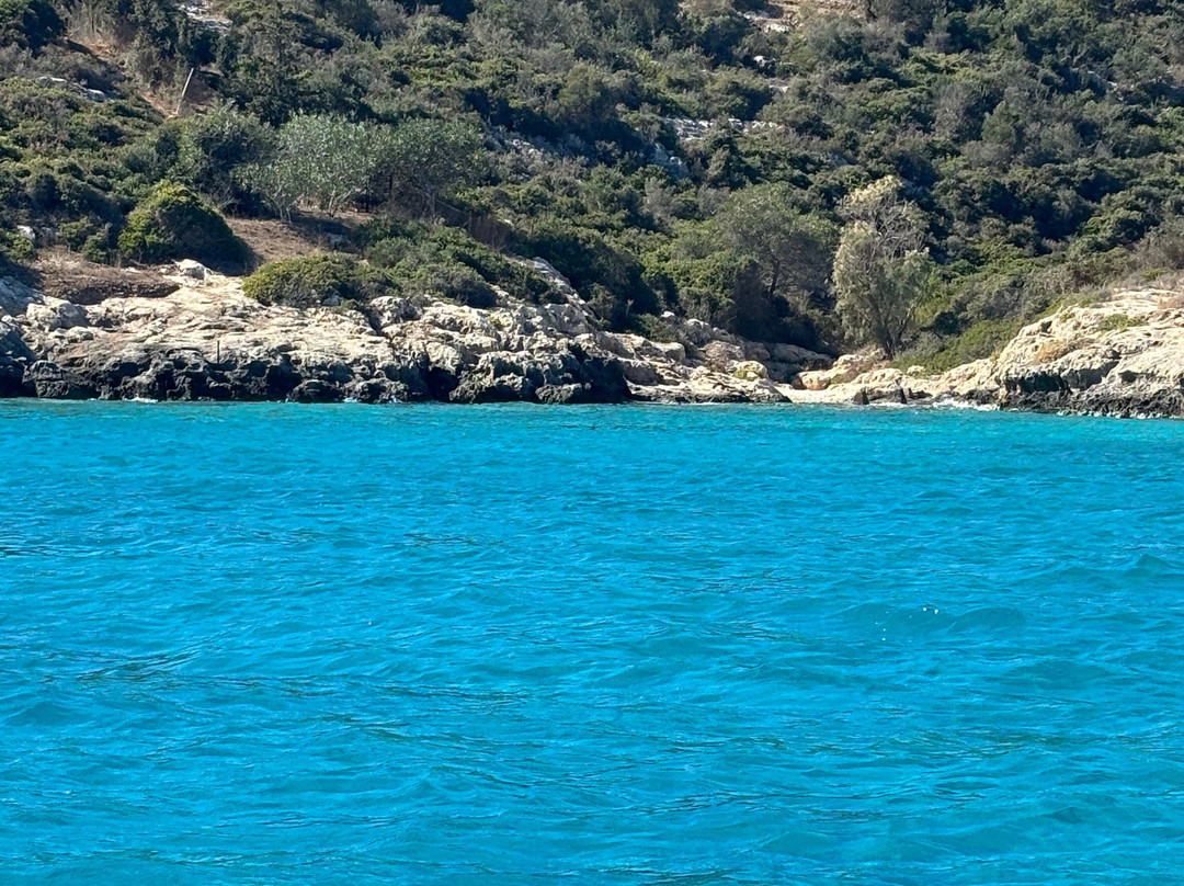 Beanie's Boat Hire-Kalyves必去景点