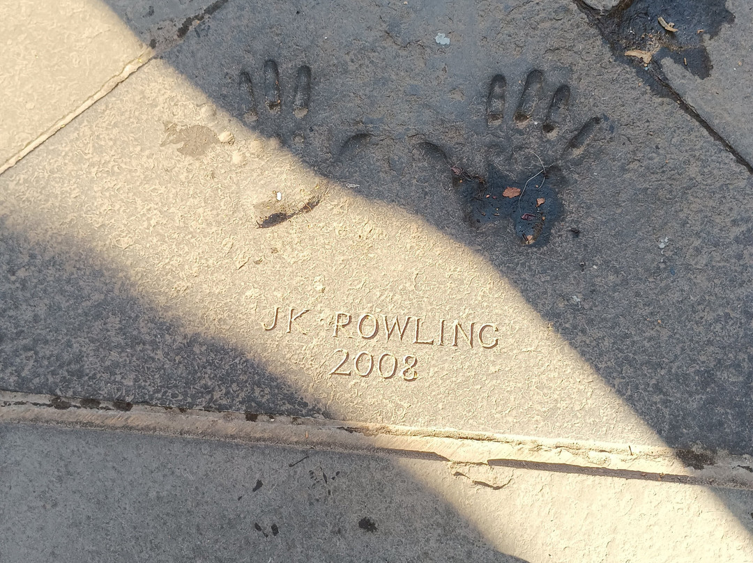 Brújula Free Tours-爱丁堡必去景点